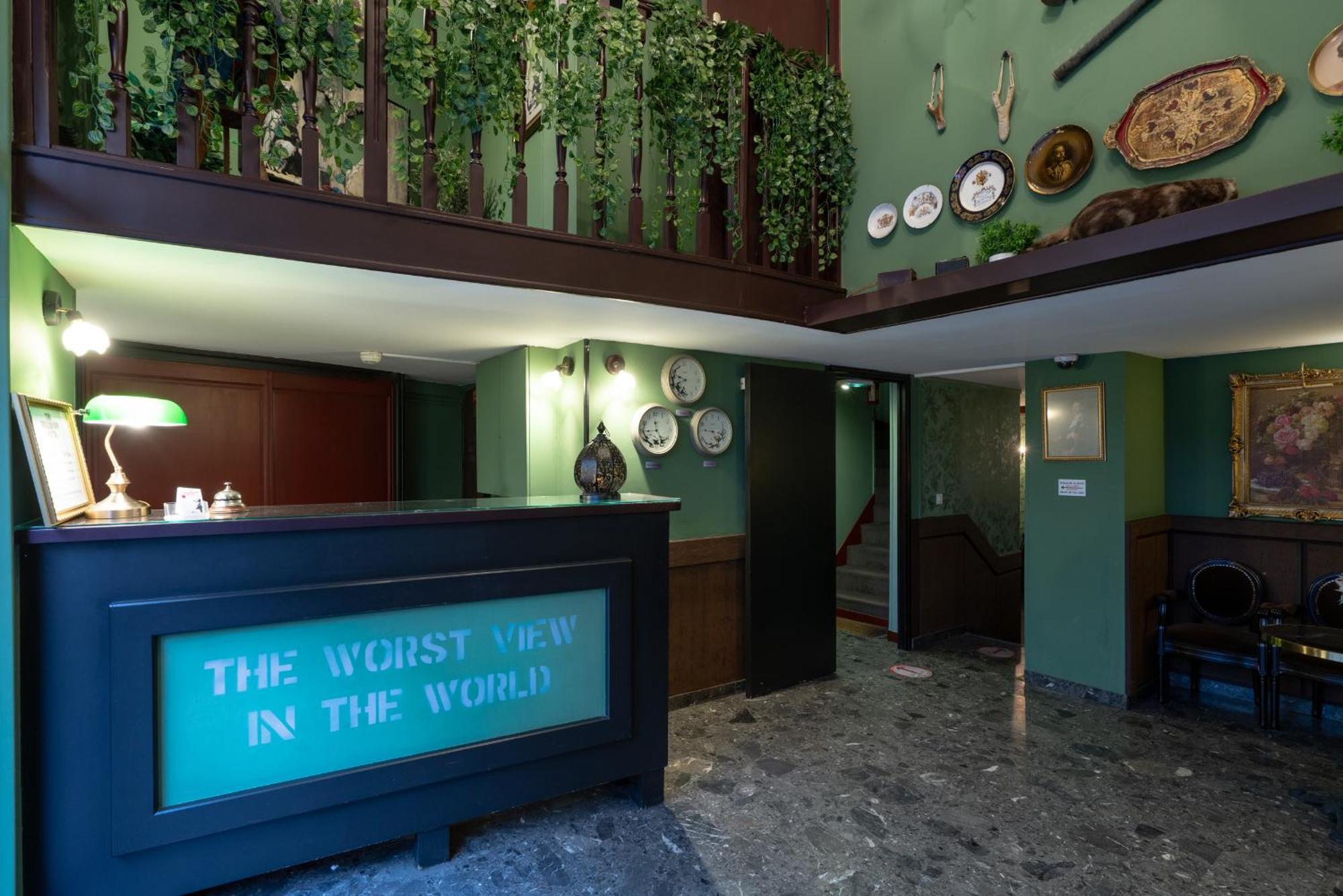 Walled Off Hotel Paris Exterior foto